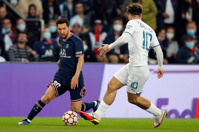 留住核心！陈盈骏3年顶薪合同续约广州队